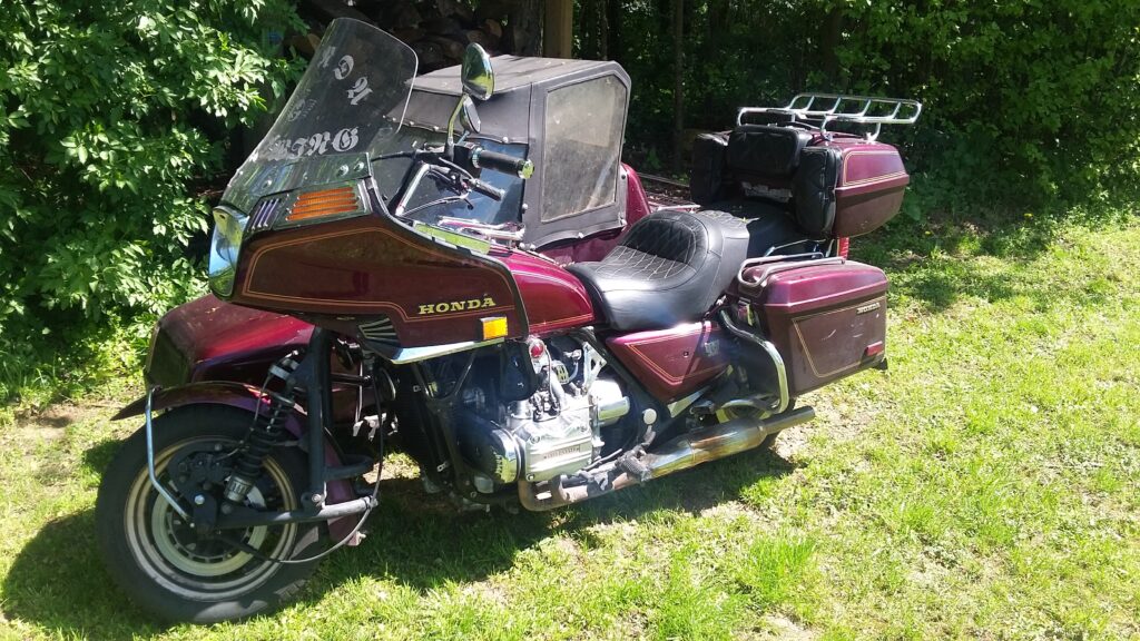 Honda Goldwing GL 1100 DX, SC 02, EML