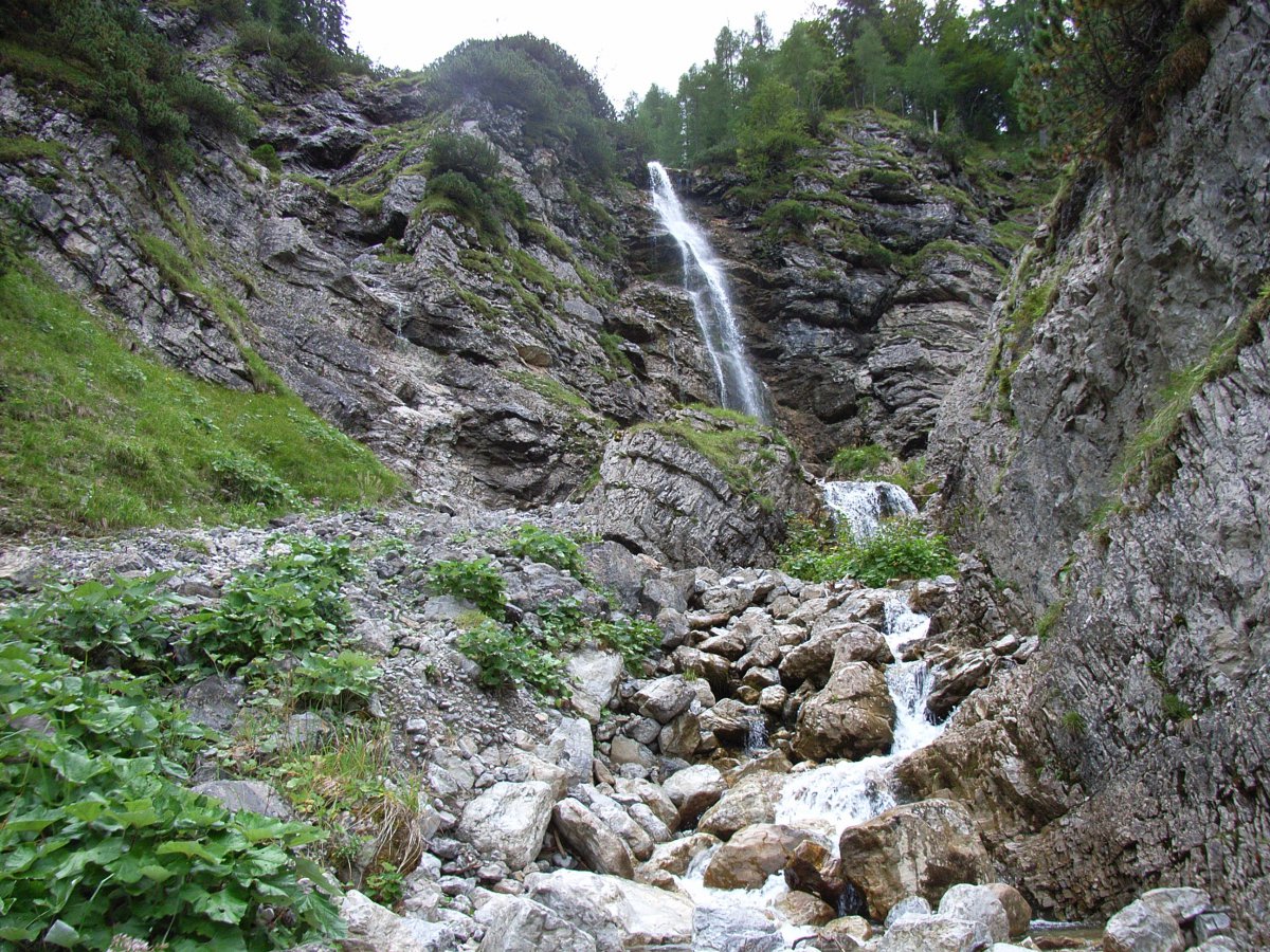 2006-08-20-11-14-21-r0011027